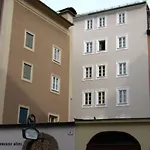 Schwarzes Roessl Hotel