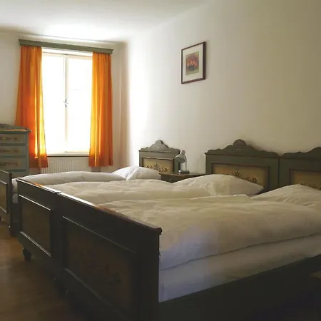 Schwarzes Roessl Hotel