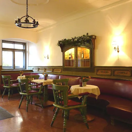 Schwarzes Roessl Hotel Salzburg