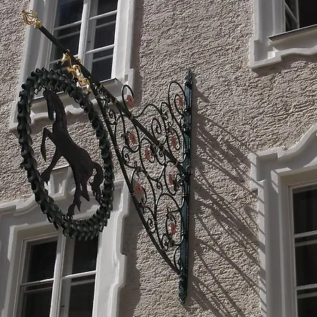 Schwarzes Roessl Hotel Salzburg