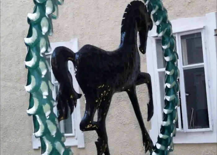 Schwarzes Roessl Hotel Salzburg